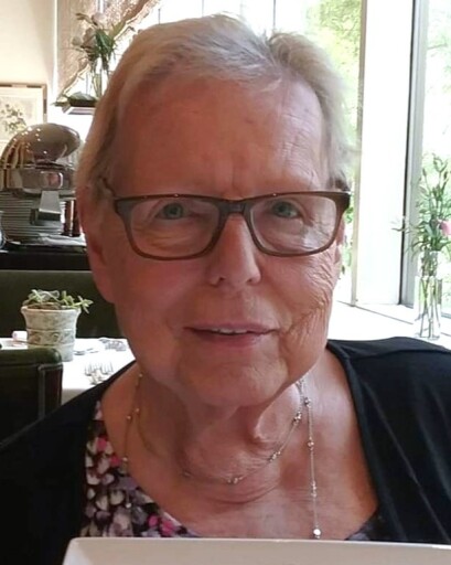 Joan Ann Lapinski