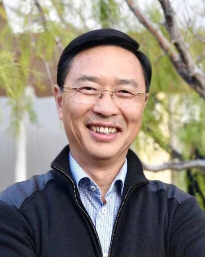 Cheng Lu's obituary image