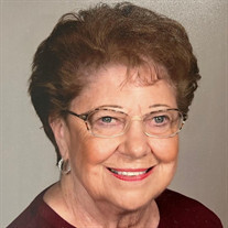 Helen Nowakowski Bach Profile Photo