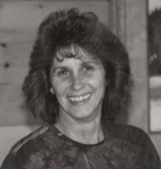 Debbie Kinder