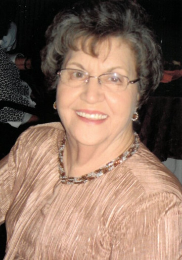 Dorothy Hoard Profile Photo