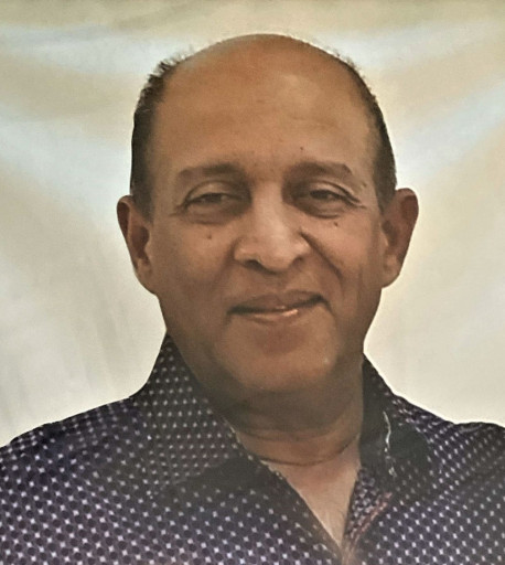 Pushpakumar Amaratunga,  Profile Photo