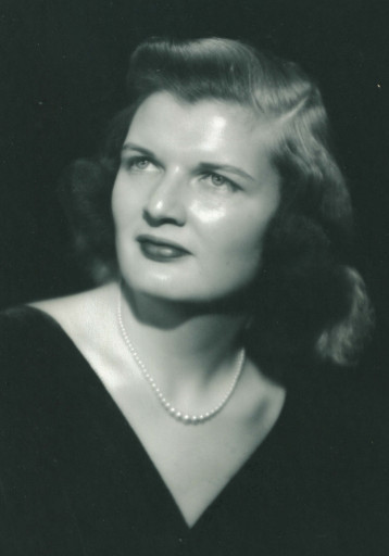 Lois J. Macho Profile Photo