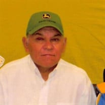 Manuel Flores Profile Photo