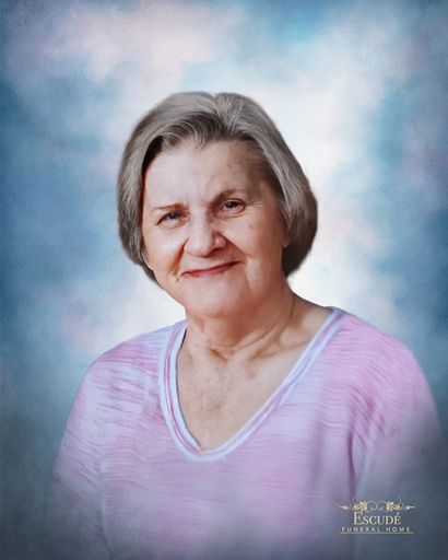 Esselene Lemoine's obituary image