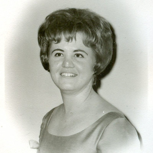 Linda Arnold  Parker