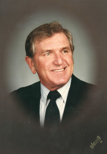 Warren Vernon 'Bill' Tucker Profile Photo