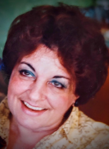 Janet Woodward Derouchia Profile Photo
