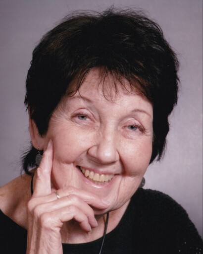 Naomi Jean Komatar Lawrence's obituary image
