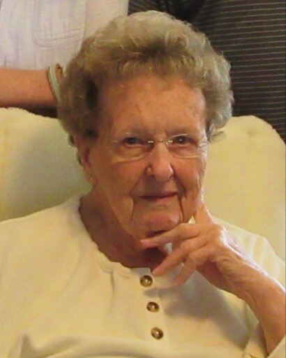 Evelyn Louise Martin's obituary image