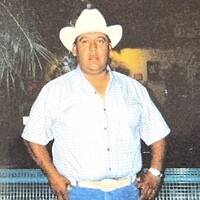 Roberto Peregrina Flores