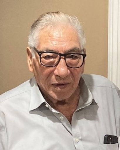 Rigoberto Meza Carrera's obituary image