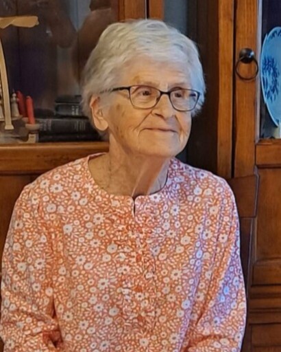 Harriet L. Rust's obituary image