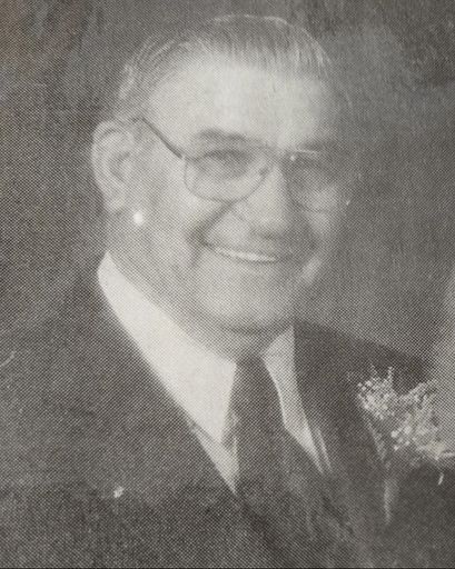 Leroy C. Lyons's obituary image