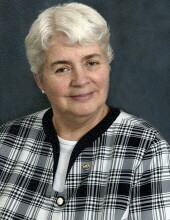 Bonnie J Kerr