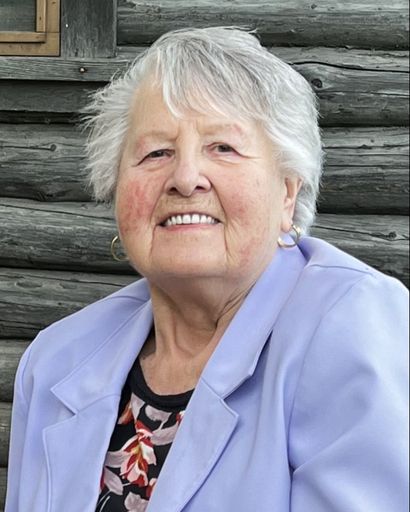 Elvira Harder's obituary image