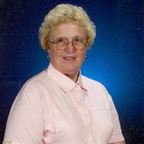 Nell Everett Profile Photo