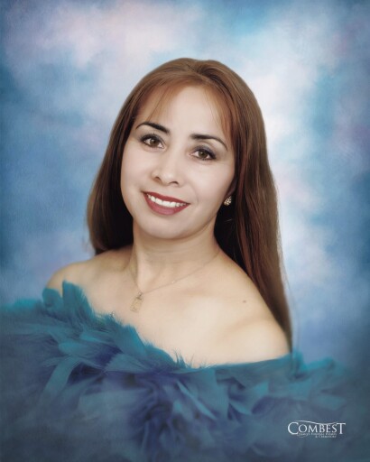 Rosalinda Salas's obituary image
