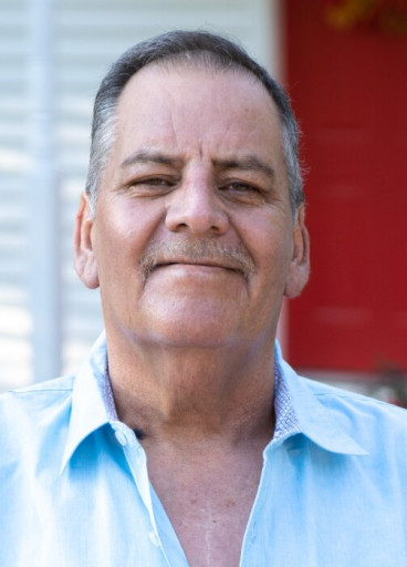 Ernesto Segura Profile Photo
