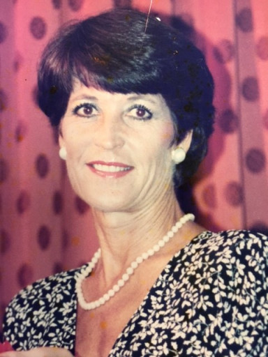 Carolyn Wahlquist Profile Photo