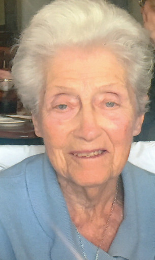 Edna M. Quatkemeyer