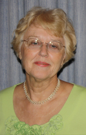Julia Anne Ernst Profile Photo