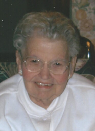 Alice E Olson