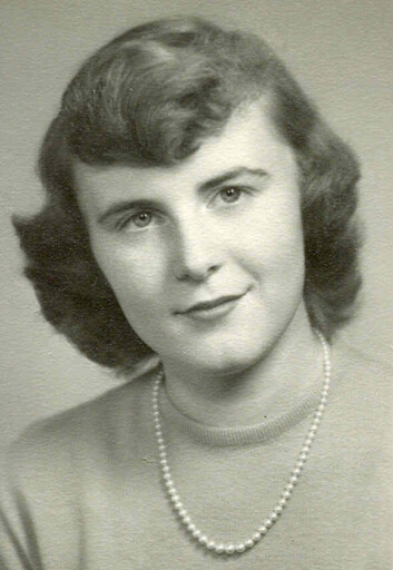 Joan (Lynch) Clifford Profile Photo