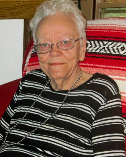 Mary Lou Gilbert's obituary image