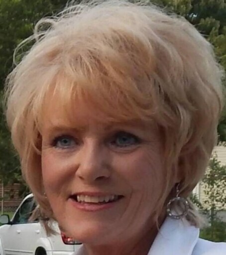 Janet (Mills)  Watkins