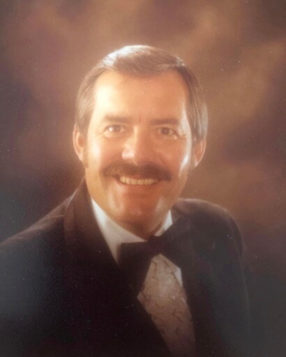 Robert Eugene Schneller Profile Photo