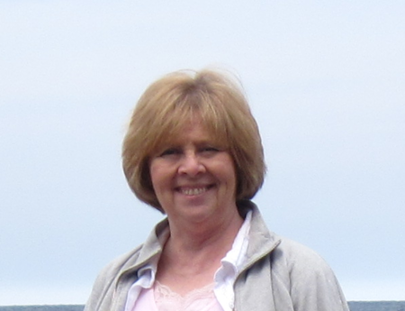 Sandy Dutter Profile Photo