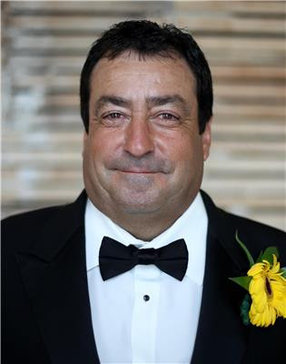 Tony Medeiros Profile Photo