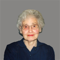 Patricia M. Lowndes (Walding)