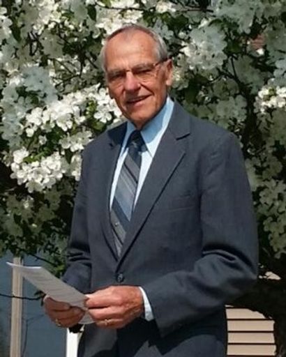 Bernard Zylstra's obituary image