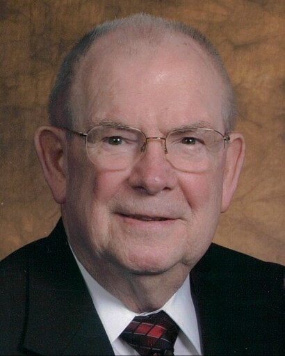 Howard P. Garrett's obituary image