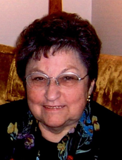 Betty Lou Lovlien