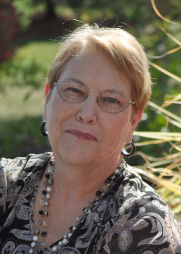 Linda Benham Profile Photo