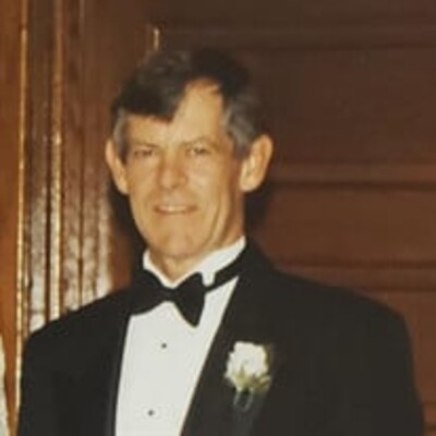 Robert Cecil Weddle "Bob"