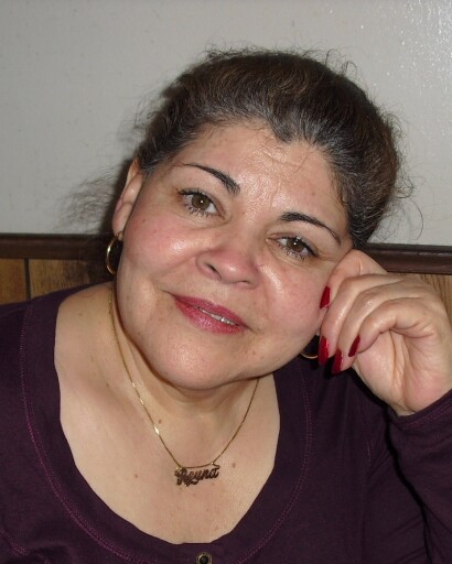 Reynalda Flores's obituary image