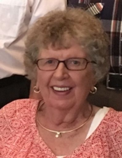 Harriet  Brown Profile Photo