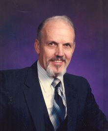 Robert Manders Profile Photo
