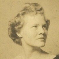 Helen Mary Avelis