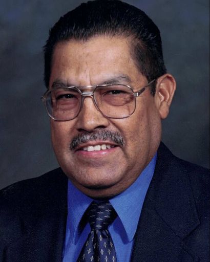 Gilbert Alfaro's obituary image