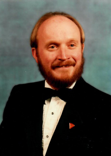 Douglas Hooper Profile Photo