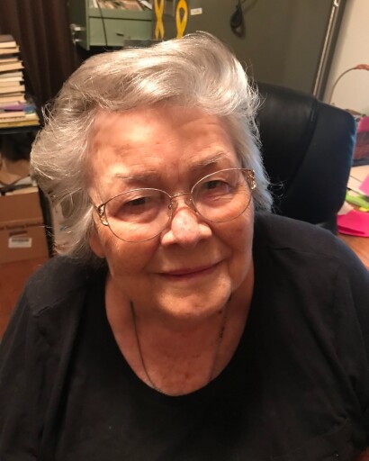 Lynn Haynes's obituary image