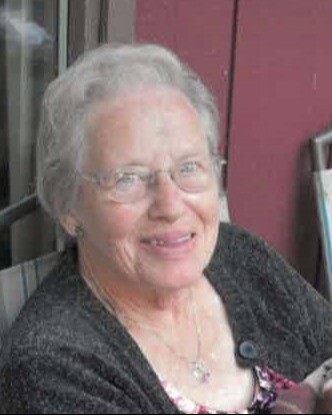 Vera Sjolander's obituary image