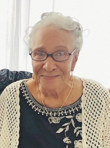 Maxine Garrett's obituary image