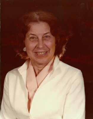 Ruth Thege Halliday Profile Photo