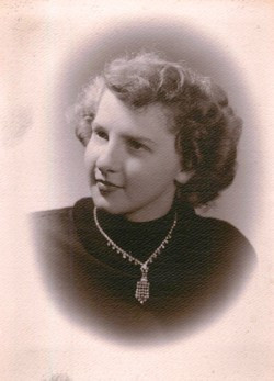 Margaret Lynch